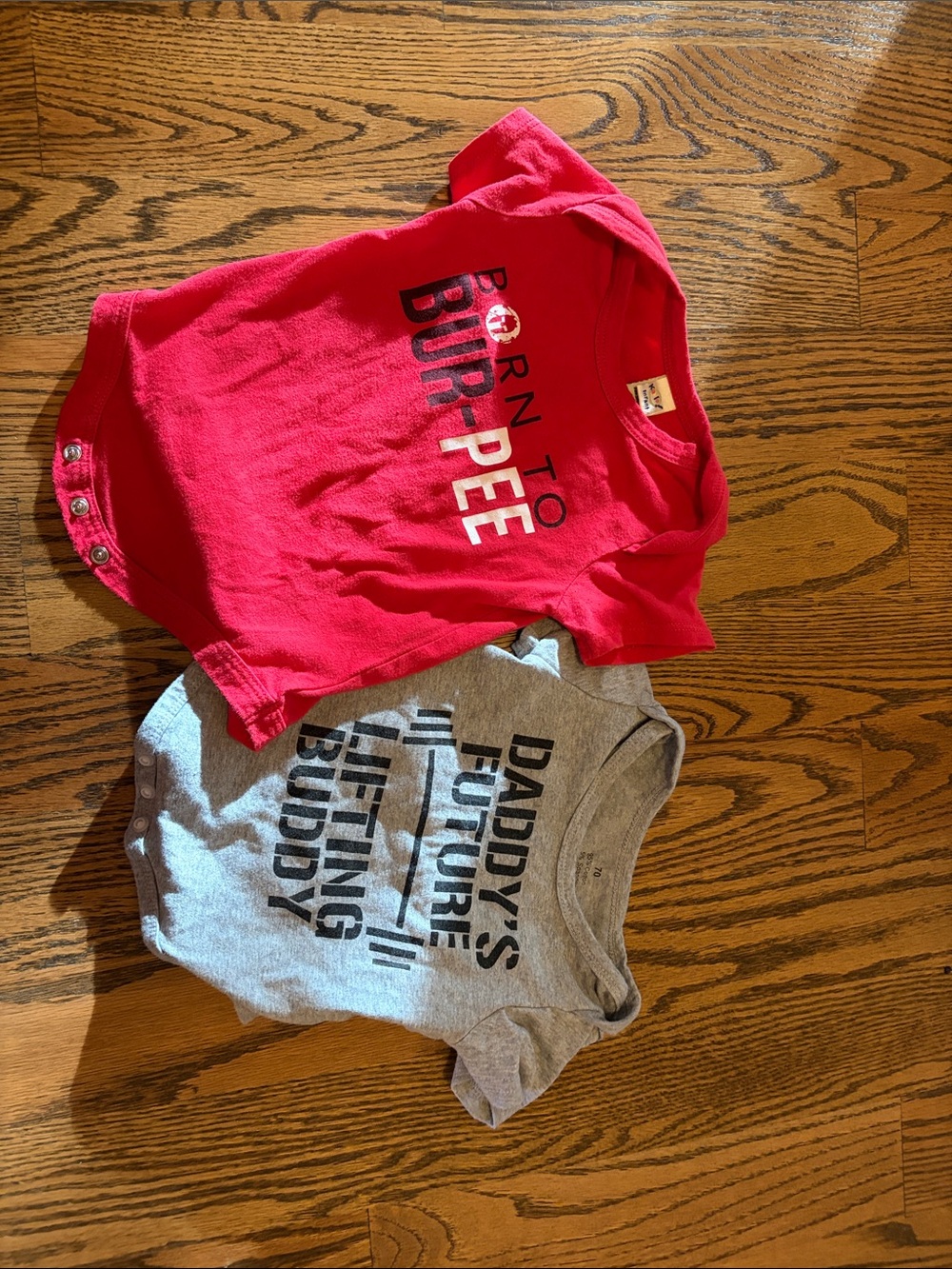 FATHER’S DAY READY: Workout (Lifting and burpee) onesies 6-12m